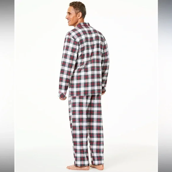 3 Macys Stewart Plaid Holiday Pajamas 2Men 1Woman Intimates Sleepwear